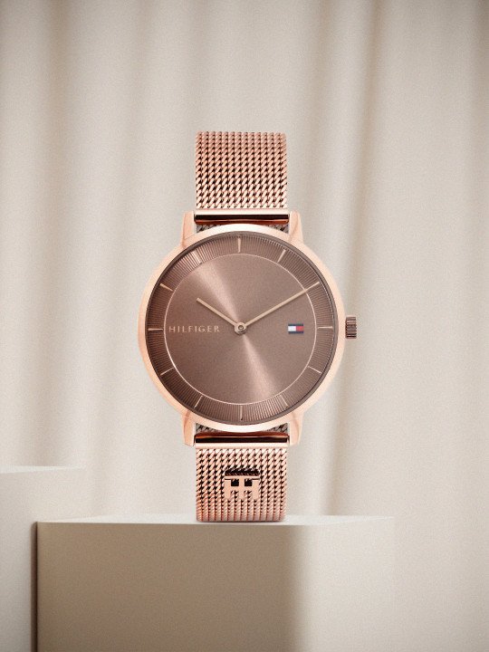 Tommy Hilfiger Women Bronze-Toned Dial & Straps Analogue Watch TH1782287W