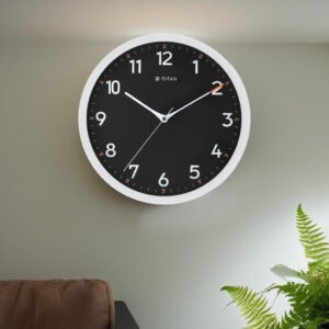 Titan Analog 30 cm X 30 cm Wall Clock