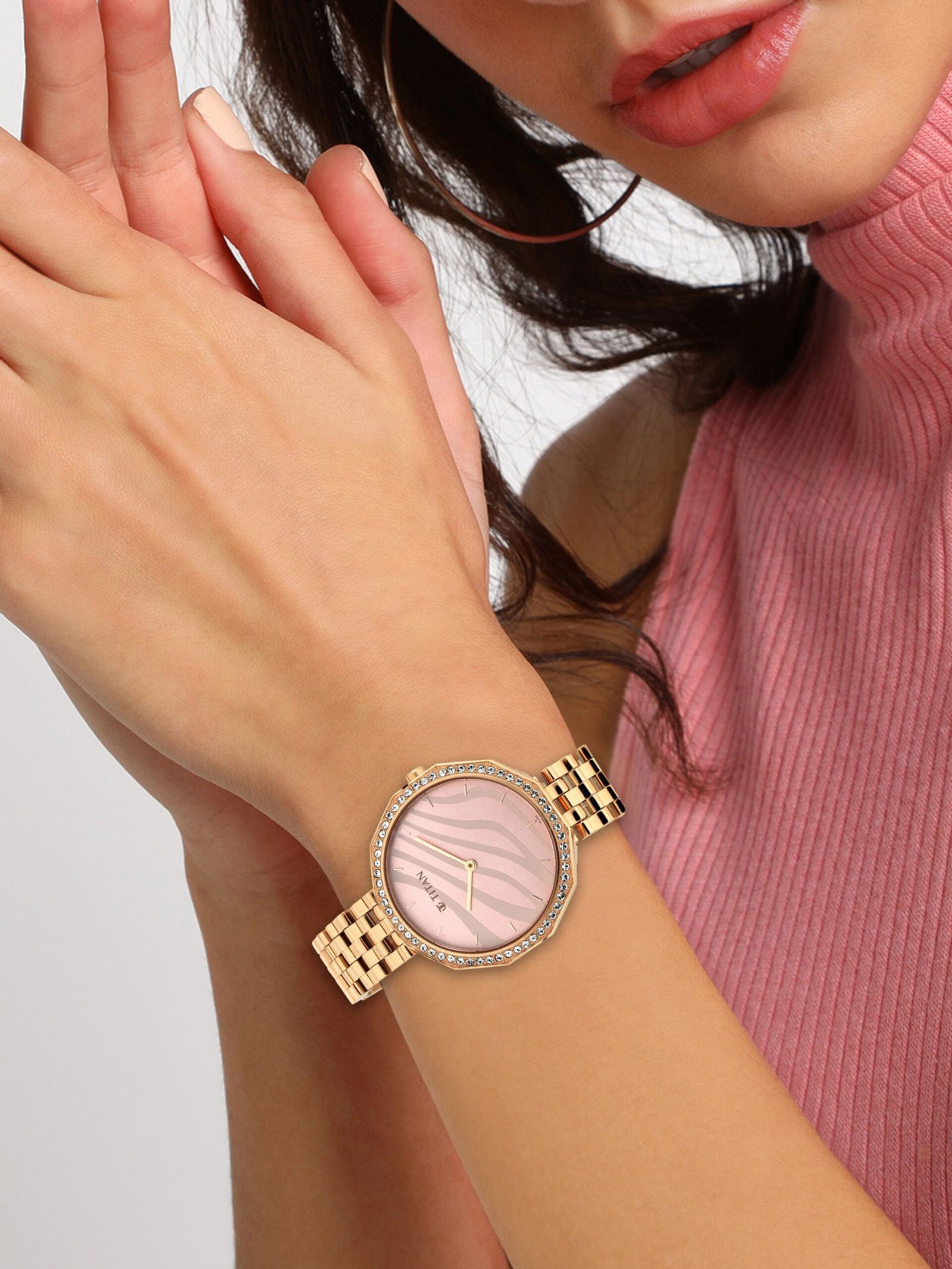 Titan NQ95132WM01 Purple Animalia Analog Watch - For Women - Image 3